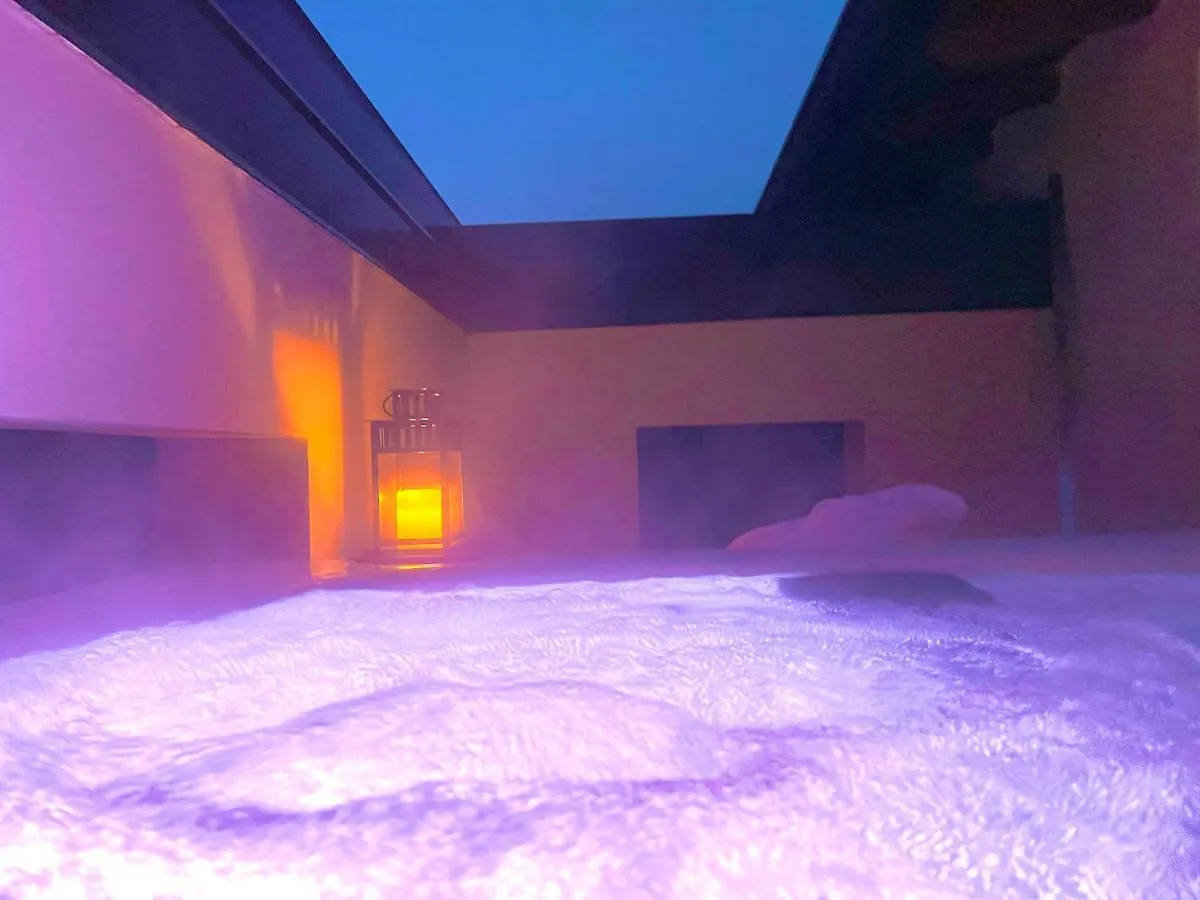 Dimora di Charme Rooms&Apartments Peschiera del Garda 0*,
