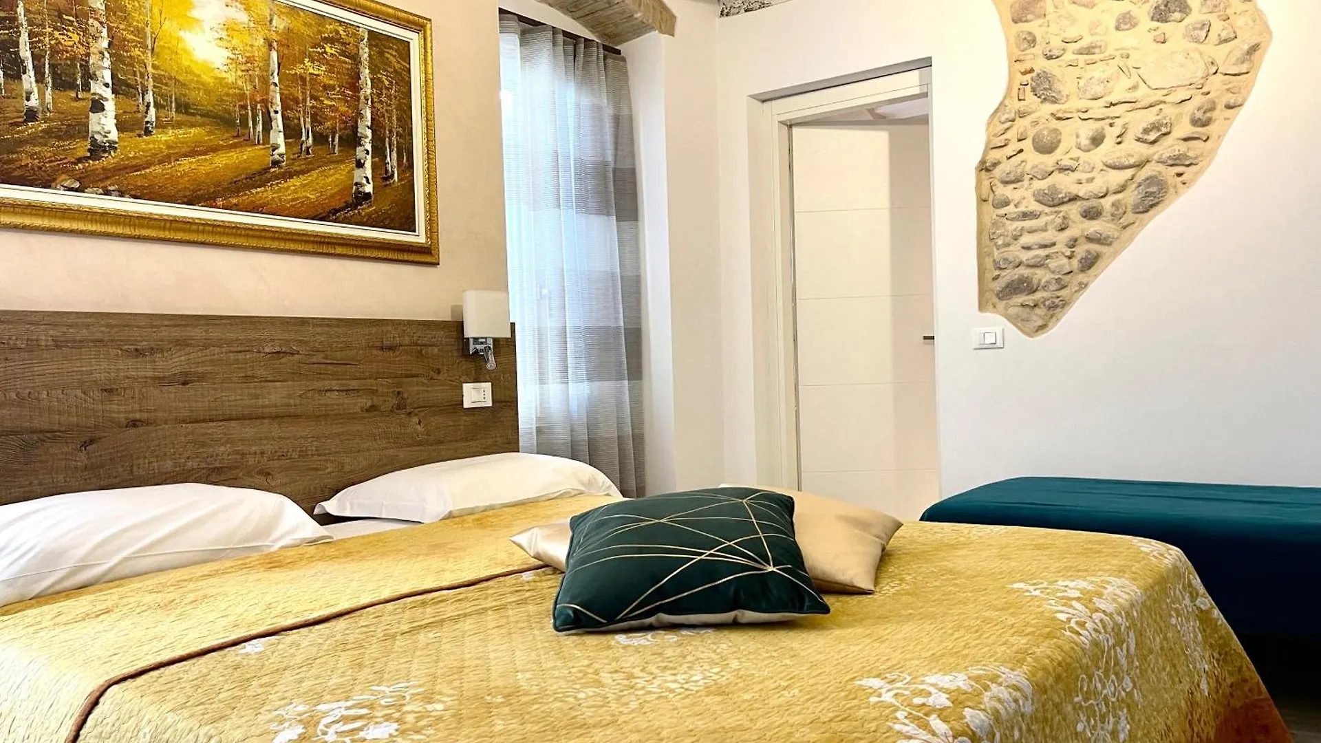 Dimora di Charme Rooms&Apartments Peschiera del Garda Italia