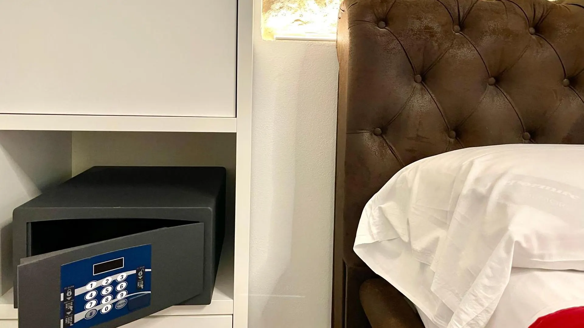 Dimora di Charme Rooms&Apartments Peschiera del Garda 0*,  Italia